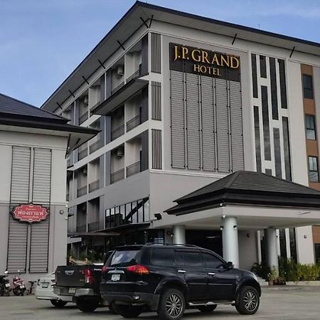 J.P.Grand Hotel ترات المظهر الخارجي الصورة
