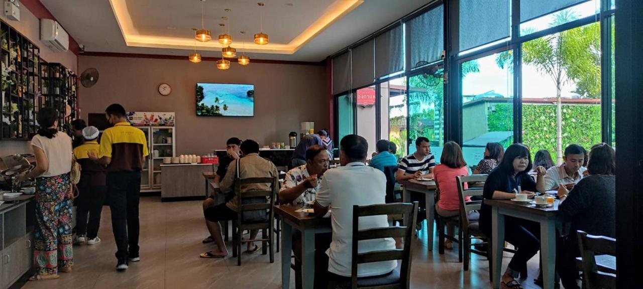 J.P.Grand Hotel ترات المظهر الخارجي الصورة