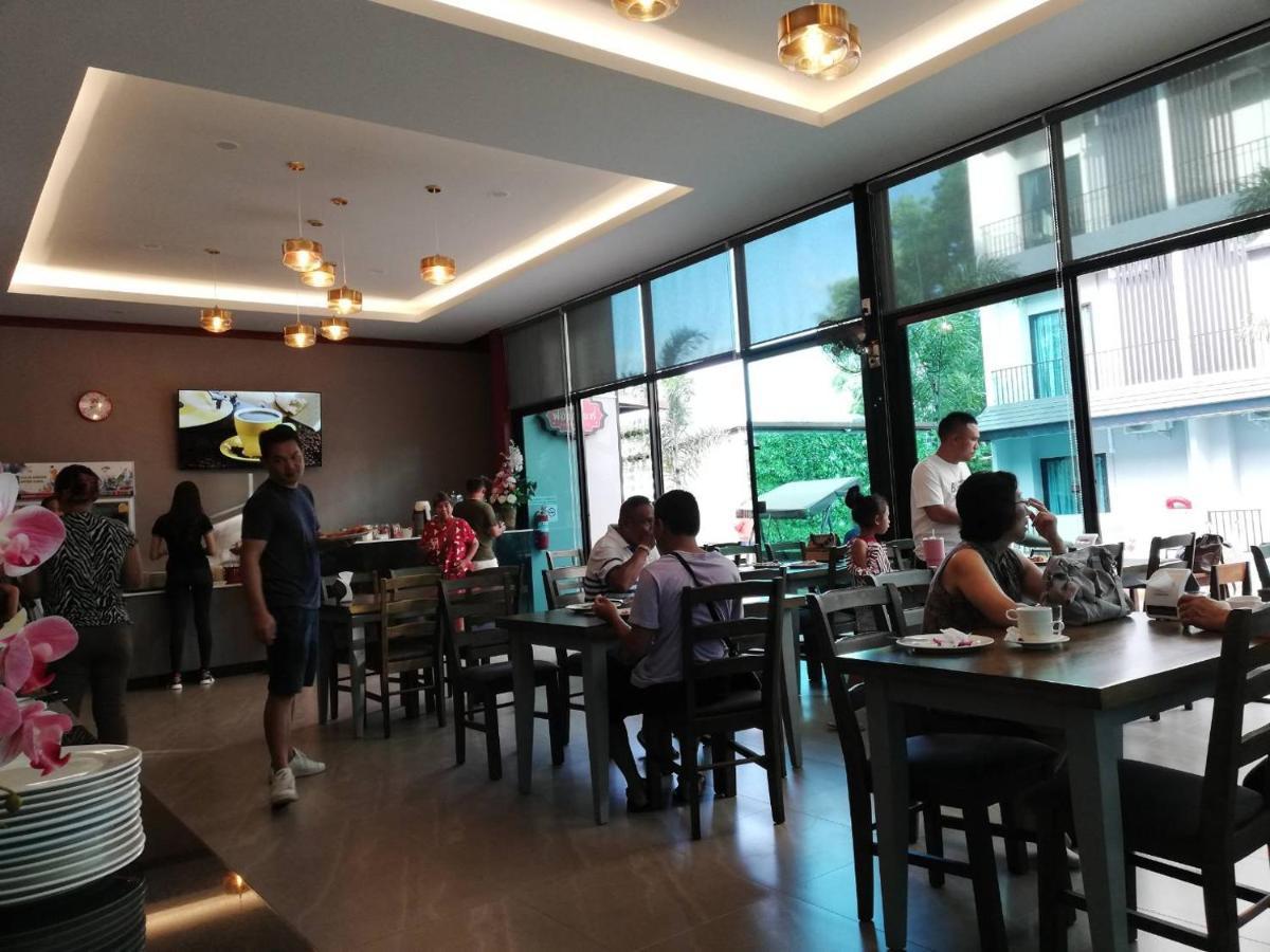 J.P.Grand Hotel ترات المظهر الخارجي الصورة