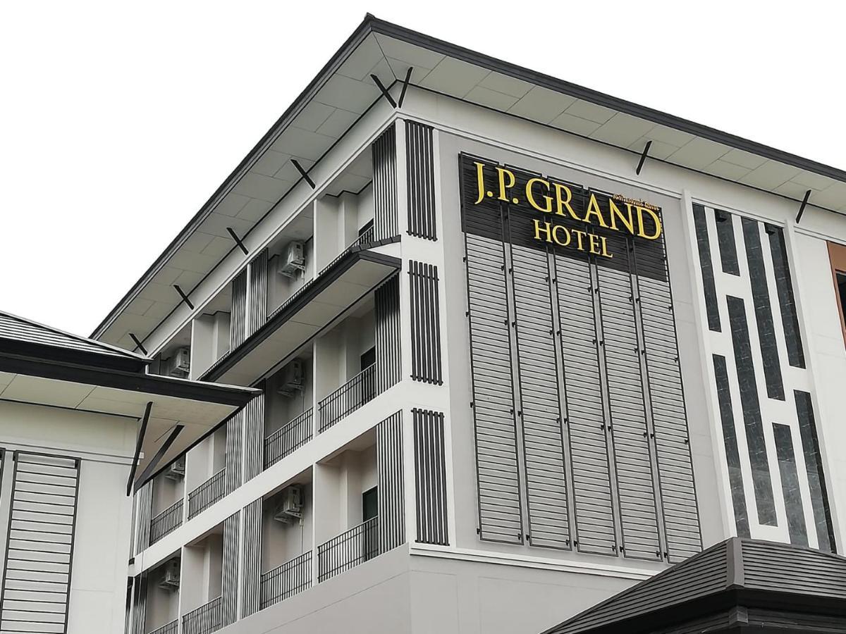J.P.Grand Hotel ترات المظهر الخارجي الصورة