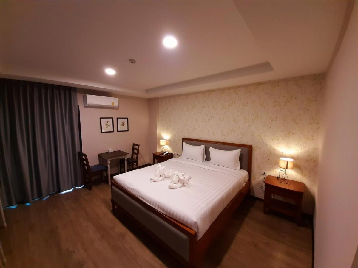 J.P.Grand Hotel ترات المظهر الخارجي الصورة